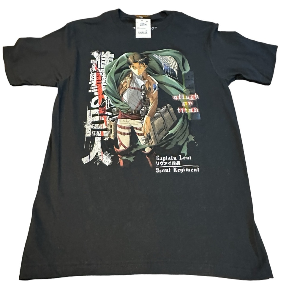 Men’s Attack on Titan Levi Ackerman shirt size small‎ athletic fit NWT